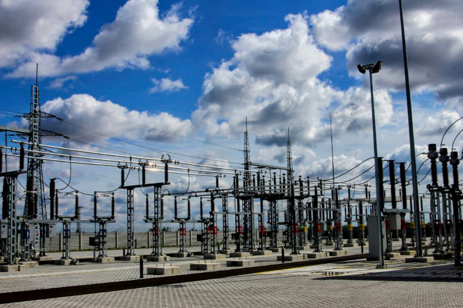 VUJE played a key role in the construction of the new electric substation in Mierovo, significantly strengthening the region's electrical grid